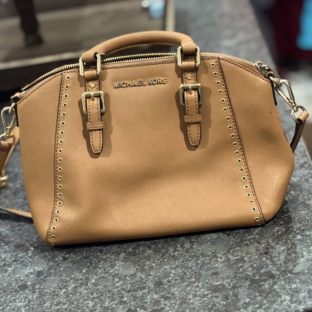 Michael Kors Cross body purse
